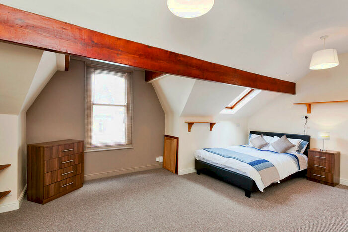 1 Bedroom Terraced House To Rent In Room, Roundhay View, LS8