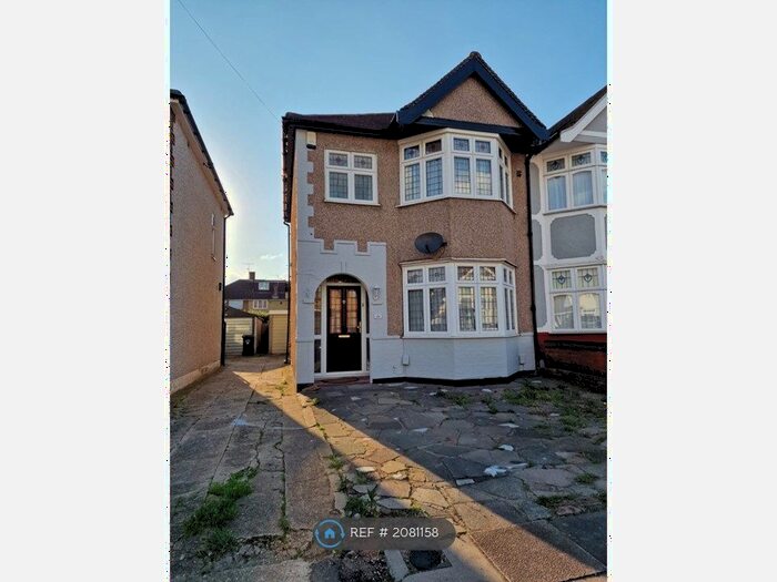 3 Bedroom Semi-Detached House To Rent In Brian Road, Chadwell Heath, RM6