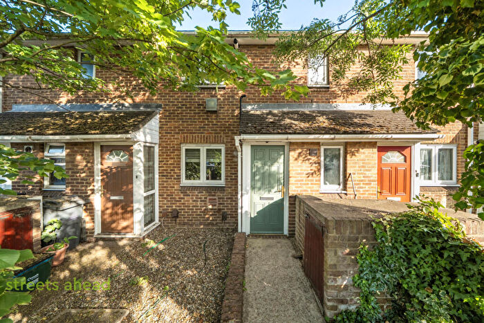 1 Bedroom Apartment For Sale In Brigstock Road, Thornton Heath, CR7