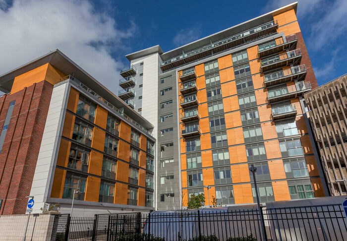 1 Bedroom Apartment To Rent In High Street, Poole, BH15