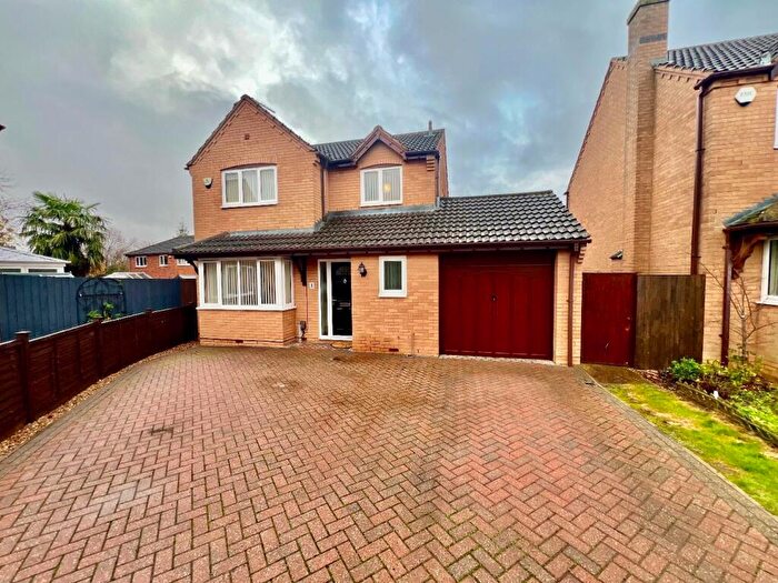 3 Bedroom Detached House For Sale In Meissen Avenue, Desborough, Kettering, NN14