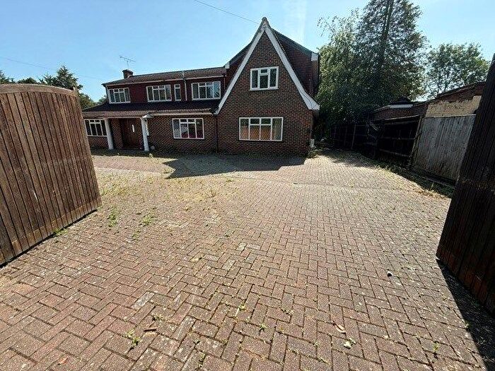 10 Bedroom Detached House To Rent In Imperial Road, Windsor, SL4
