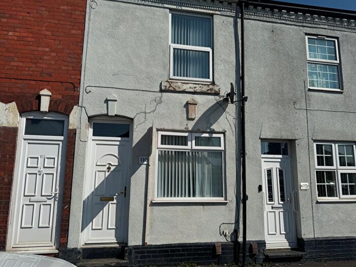 3 Bedroom House To Rent In New John Street, Halesowen, B62
