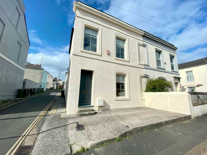 3 Bedroom House To Rent In Radnor Street, Plymouth, PL4