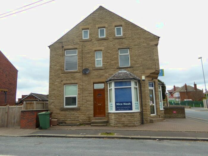 2 Bedroom Flat To Rent In Station Road, Ossett WF5