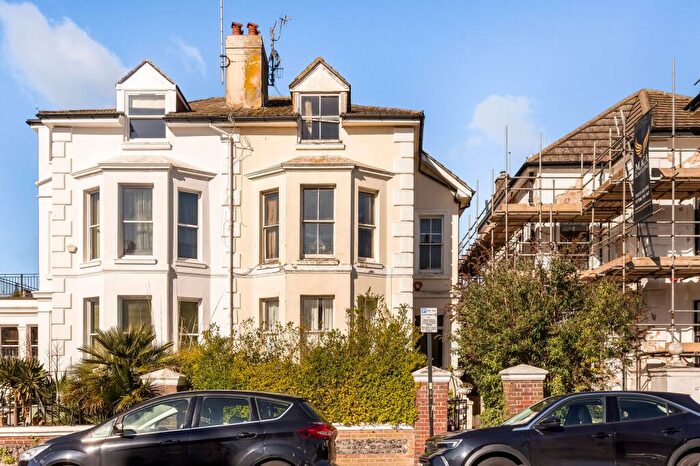 2 Bedroom Flat For Sale In Albany Villas, Hove, BN3