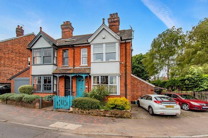2 Bedroom Flat To Rent In Two Bedroom Maisonette With Loft Room, Somerset Road, Tunbridge Wells, TN4
