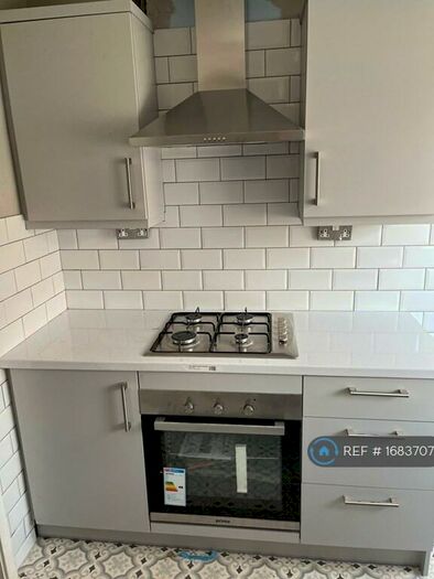 3 Bedroom End Of Terrace House To Rent In Longford Street, Liverpool, L8