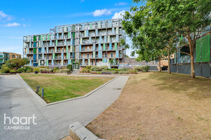 2 Bedroom Flat For Sale In Warren Close, Cambridge, CB2