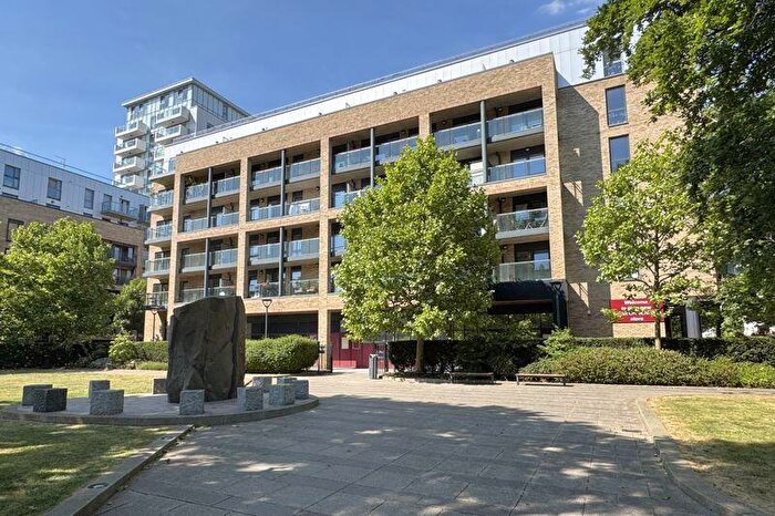 1 Bedroom Flat To Rent In Upper North Street, New Festival Quarter, E14