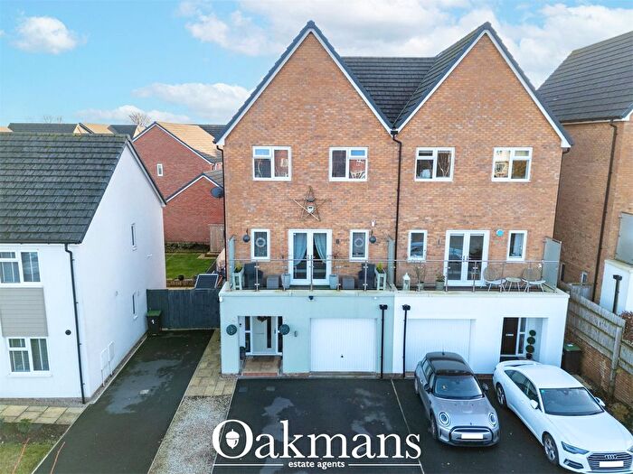 4 Bedroom Semi Detached House For Sale In Payton Street, Cofton Hackett, Birmingham, Worcestershire, B45