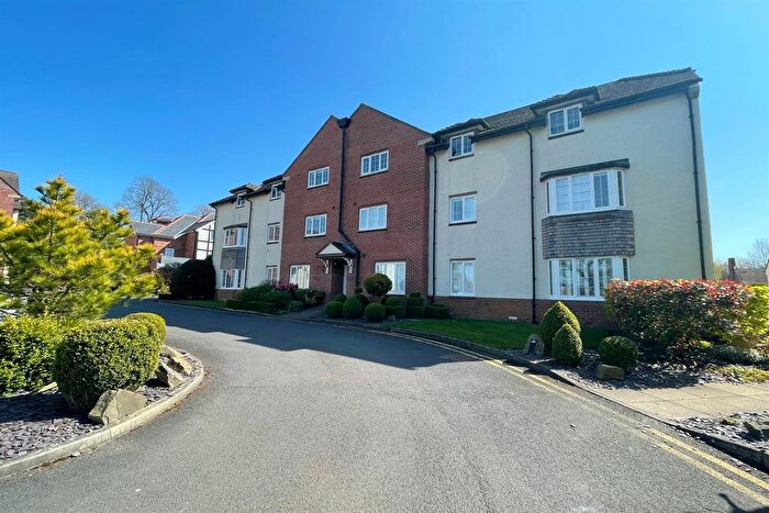 2 Bedroom Flat For Sale In The Cedars, Warford Park, Faulkners Lane, WA16