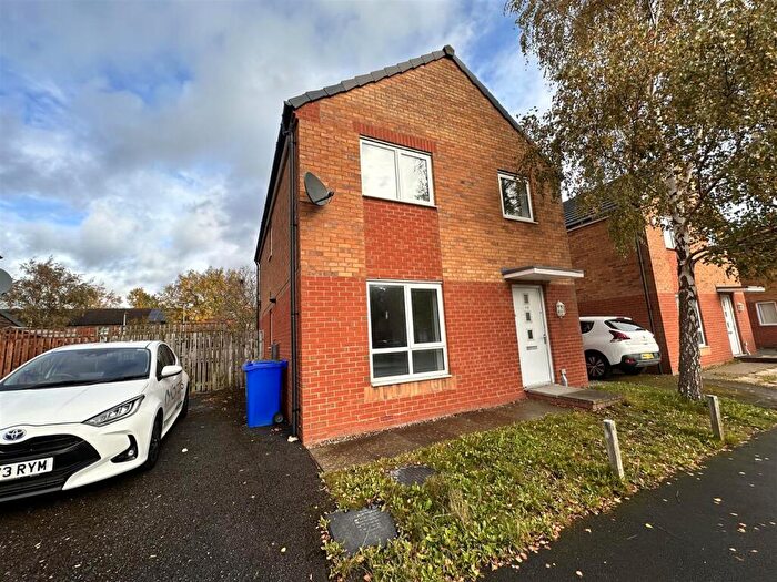 4 Bedroom Detached House For Sale In Metcombe Way, Beswick, M11