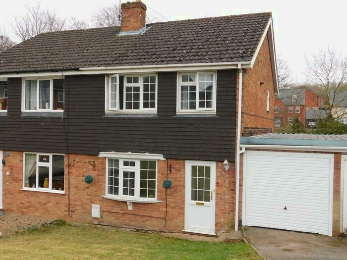 3 Bedroom Semi-Detached House To Rent In Chestnut Drive, Ashbourne, DE6