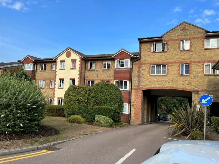 2 Bedroom Apartment To Rent In Kearton Place, Croydon Road, Caterham, Surrey, CR3