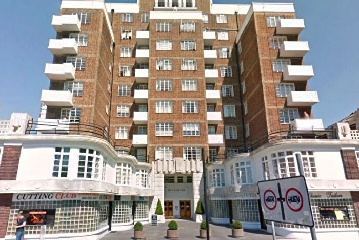 2 Bedroom Flat To Rent In The Grampians, Shepherds Bush Road, Shepherds Bush, W6