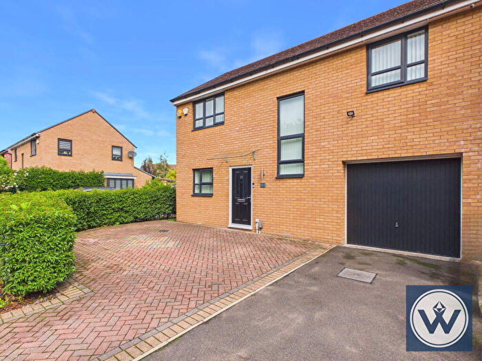 4 Bedroom Detached House For Sale In River View Drive, M7
