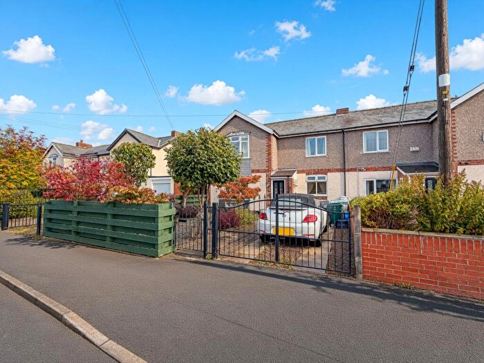 1 Bedroom Flat For Sale In The Crescent, Rowlands Gill, NE39