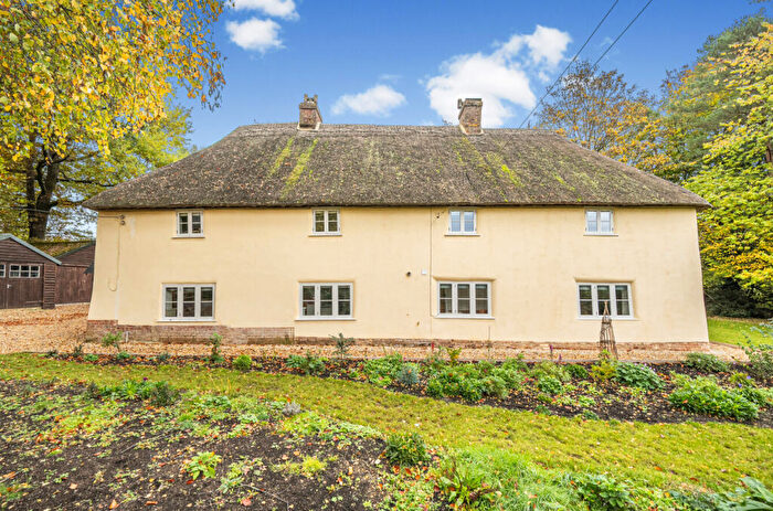 3 Bedroom Cottage For Sale In Princes Hill, Redlynch, Salisbury, SP5