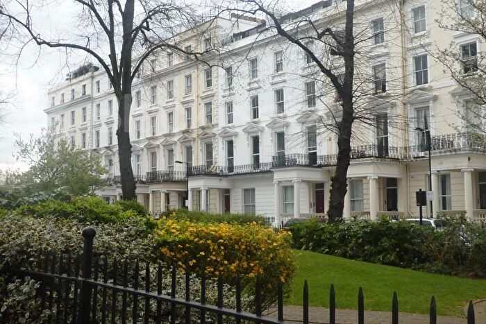 1 Bedroom Flat To Rent In St Stephens Gardens, Notting Hill, W2