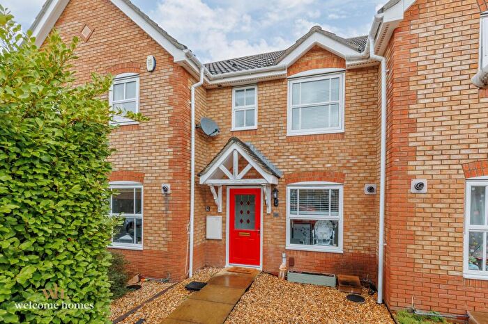 2 Bedroom Terraced House For Sale In Seagrim Road, Bournemouth, BH8