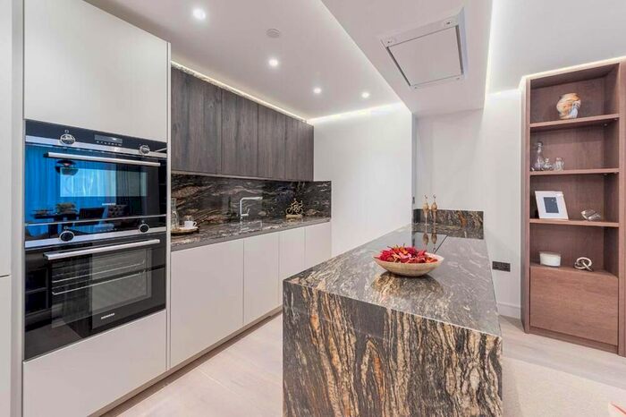 2 Bedroom Mews To Rent In New Burlington Place, Mayfair, W1S