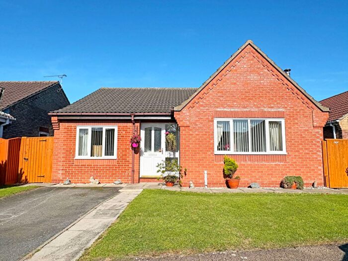 3 Bedroom Bungalow For Sale In Thames Crescent, Hogsthorpe, Skegness, Lincolnshire, PE24