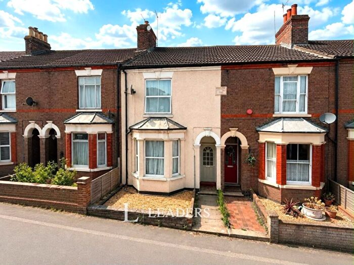 6 Bedroom Terraced House For Sale In Cambridge Street, Wolverton, Milton Keynes, MK12