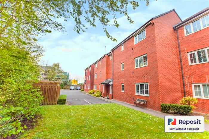 2 Bedroom Flat To Rent In Corbel Way, Monton, Manchester, M30