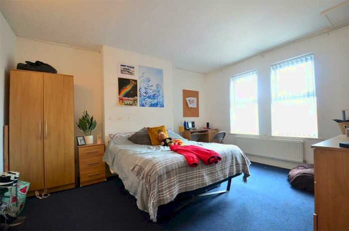 5 Bedroom Terraced House To Rent In / Academic Year Good Size Double Bedroom Student House On Tiverton Road, Selly Oak, Free Ultrafast M Broadb, B29