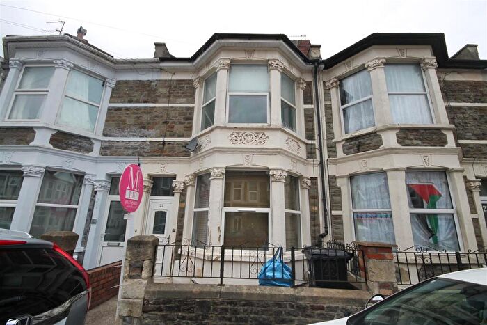 Detached House To Rent In Victoria Park Room FishpondsBristol, BS16