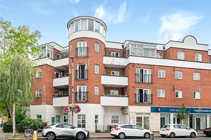 1 Bedroom Flat For Sale In Heath Road, Twickenham, TW1