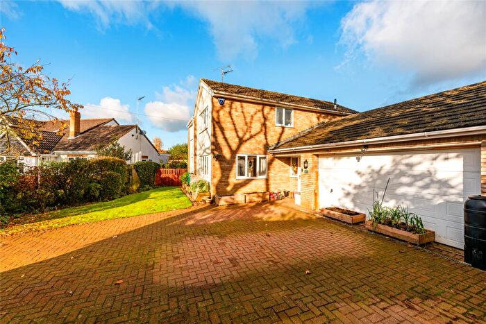 4 Bedroom Detached House For Sale In Pilgrims Lane, Bugbrooke, Northamptonshire, NN7