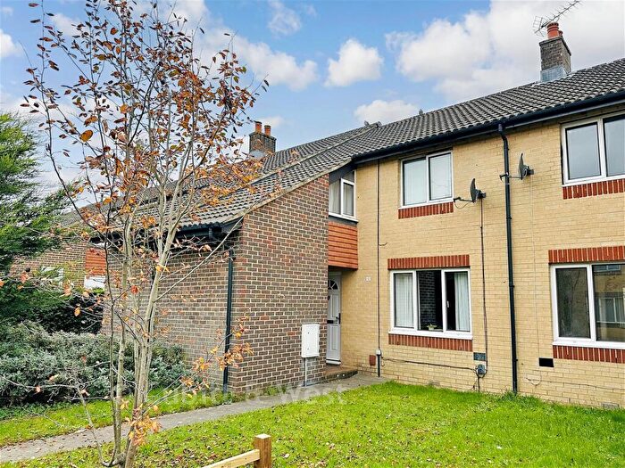 3 Bedroom Terraced House For Sale In Peterlee Walk, Bewbush, Crawley, West Sussex, RH11