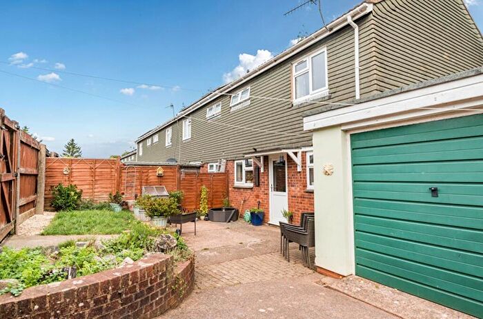 3 Bedroom Semi-Detached House For Sale In Coles Mead, Tiverton, Devon, EX16