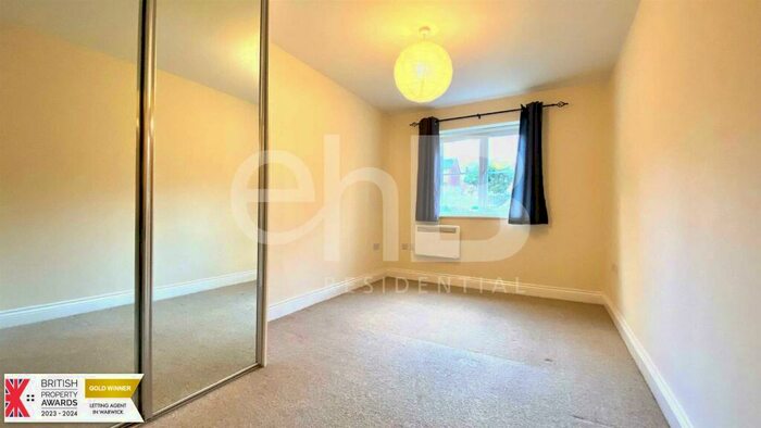 2 Bedroom Flat To Rent In Cape Court, Warwick, CV34