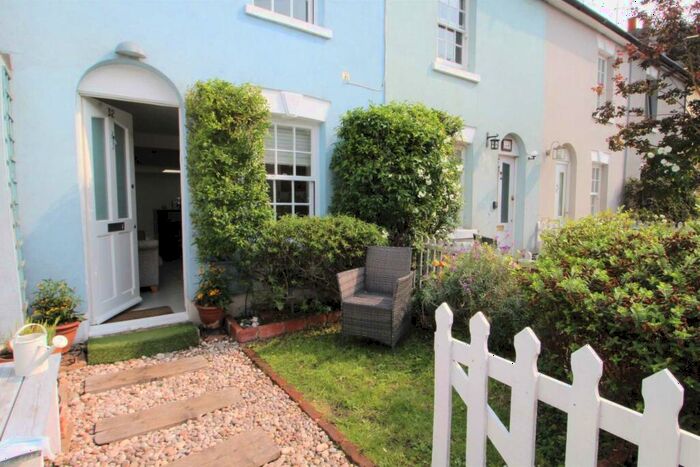 1 Bedroom End Of Terrace House To Rent In Crown Street, Brentwood, CM14