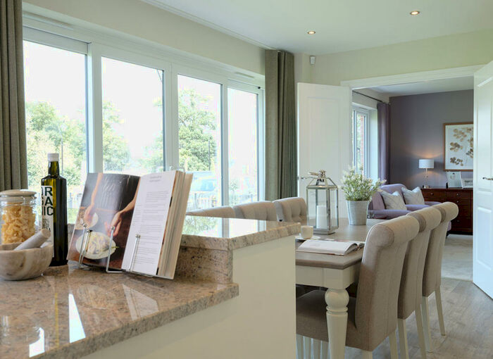 4 Bedroom Detached House For Sale In Clifton Upon Dunsmore, Houlton