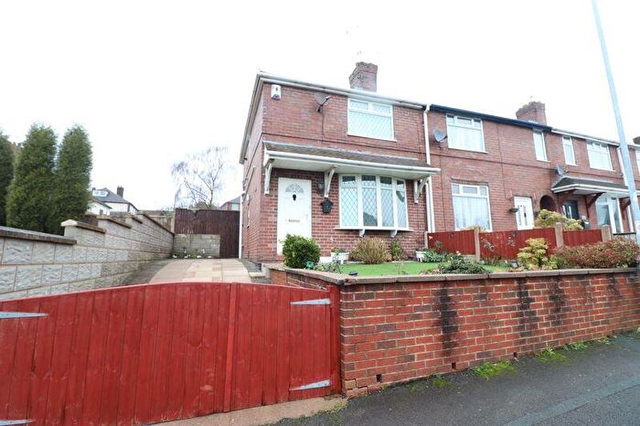 2 Bedroom Town House For Sale In Maureen Avenue, Sandyford, Stoke-On-Trent, ST6