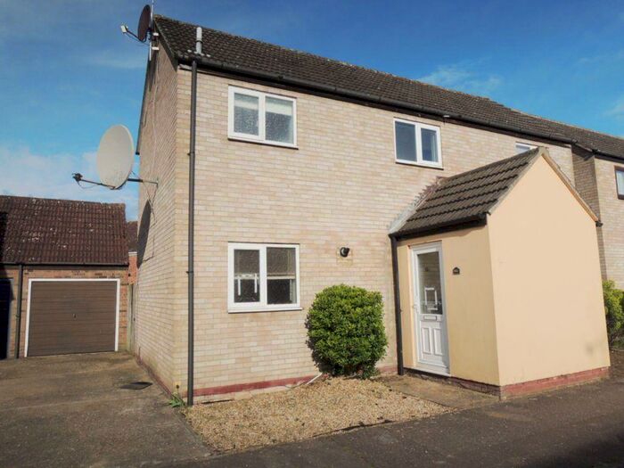 3 Bedroom House To Rent In Wivenhoe, CO7