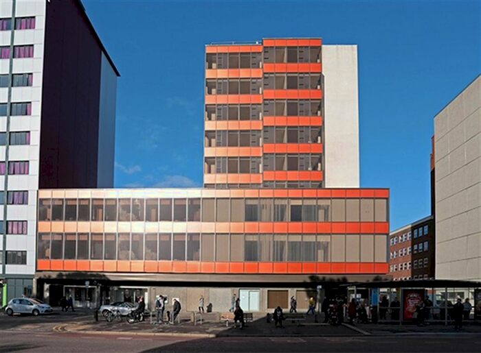 2 Bedroom Flat To Rent In Christchurch Road, Bournemouth, Dorset, BH1