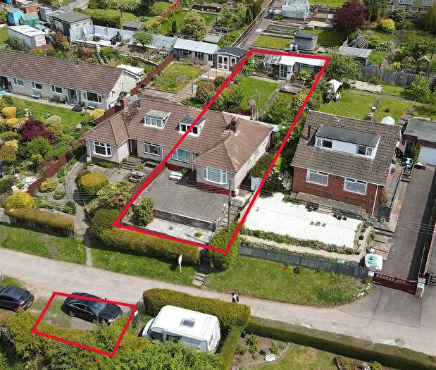2 Bedroom Semi-Detached Bungalow For Sale In Greenway Road, Cinderford, GL14