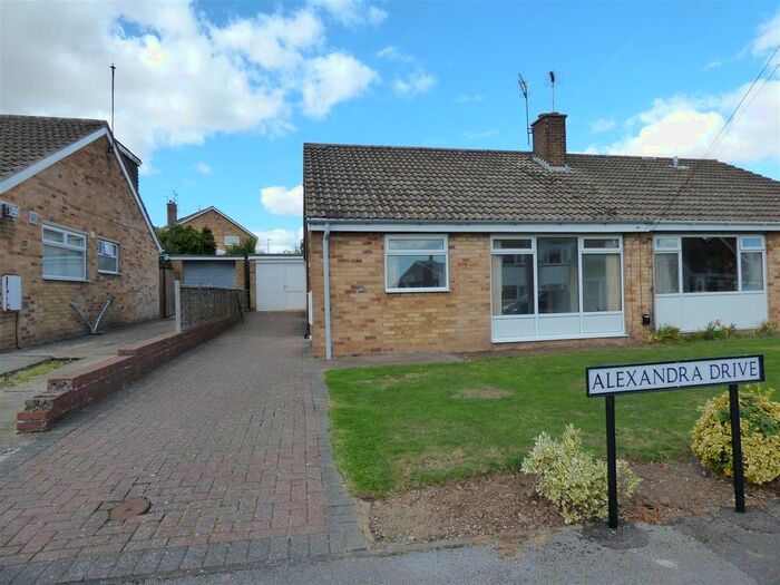 2 Bedroom Bungalow To Rent In Alexandra Drive, Beverley, HU17
