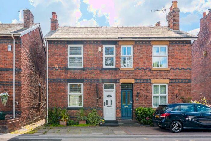 2 Bedroom Semi-Detached House To Rent In Liverpool Road South, Burscough, L40