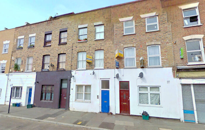 1 Bedroom Flat To Rent In Clarence Road, E5