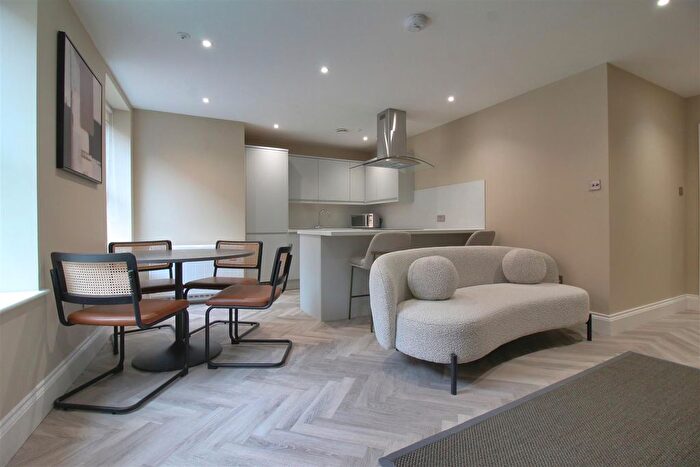 2 Bedroom Flat To Rent In Clayton Street West, Newcastle Upon Tyne, NE1