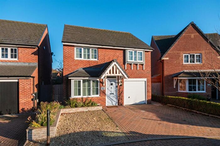 4 Bedroom Detached House For Sale In Imperial Avenue, Winnington, Northwich, CW8