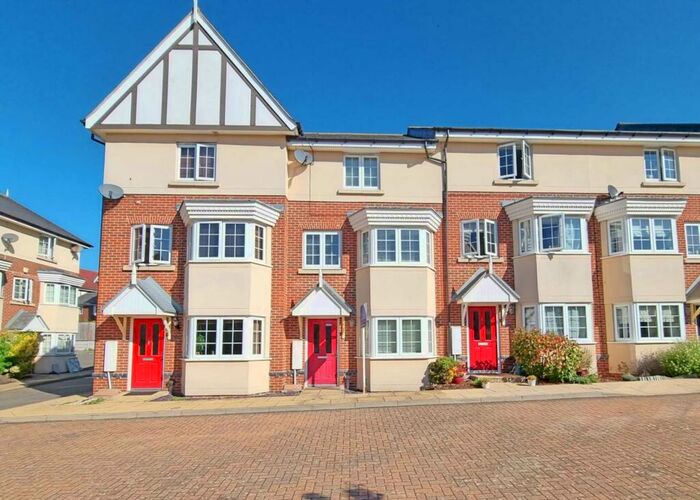 4 Bedroom Town House To Rent In Blade Road, Colchester, CO4