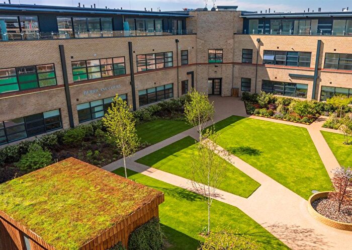 1 Bedroom Flat For Sale In Heron Drive, Langley, Slough, SL3