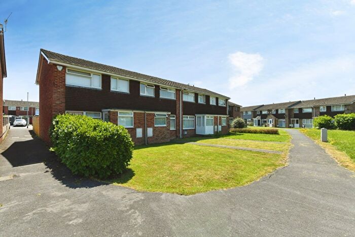 3 Bedroom Terraced House For Sale In Philippa Close, Bristol, BS14